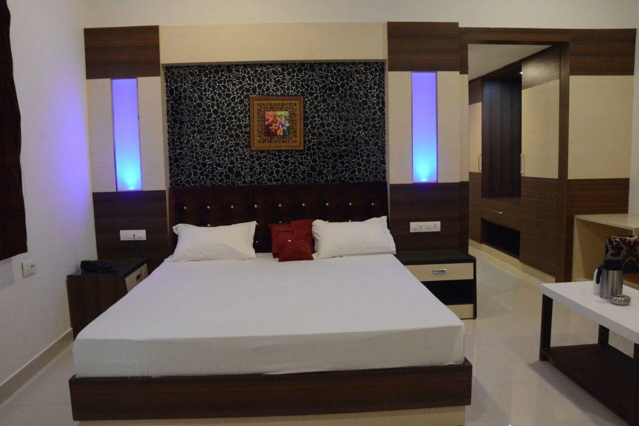Hotel Kunwer Palace Orchha Extérieur photo